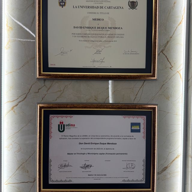 Acercar imagen: certificate 1