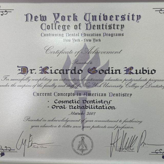 Acercar imagen: certificate 1