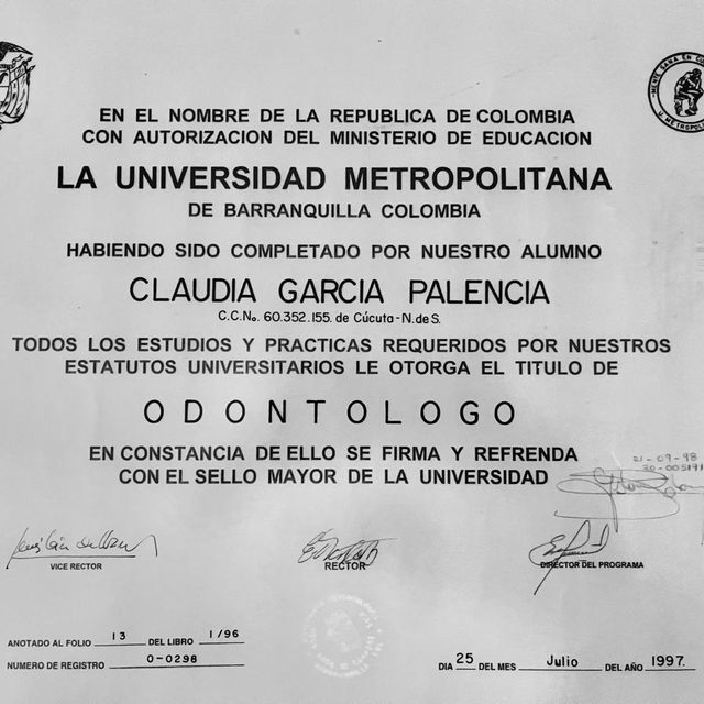 Acercar imagen: certificate 1