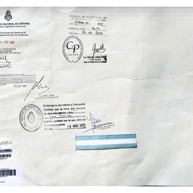 Acercar imagen: certificate 2