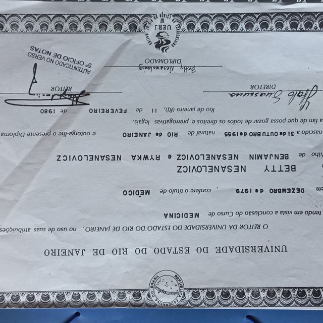 Ampliar imagem: certificate 4