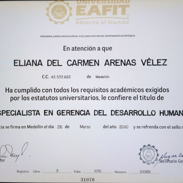Acercar imagen: certificate 2
