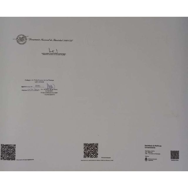 Acercar imagen: certificate 2