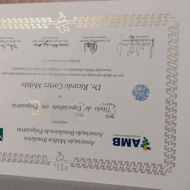 Ampliar imagem: certificate 4