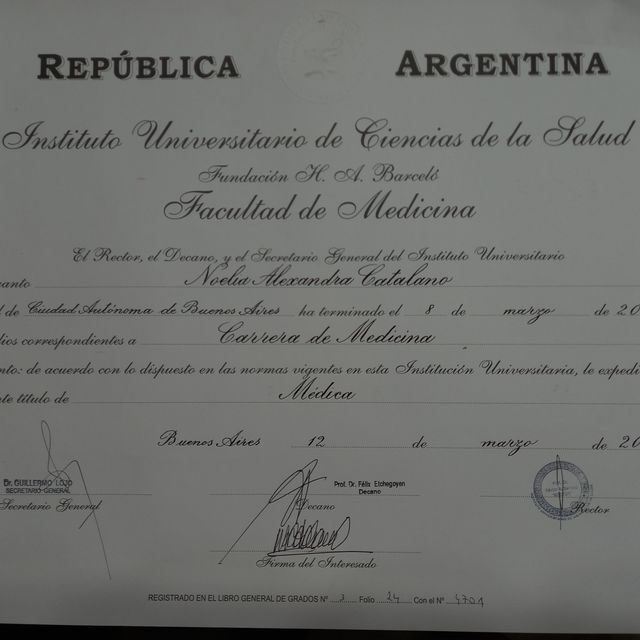 Acercar imagen: certificate 2