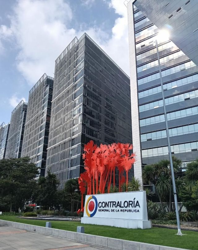 Acercar imagen: Consulta particular Dermatología