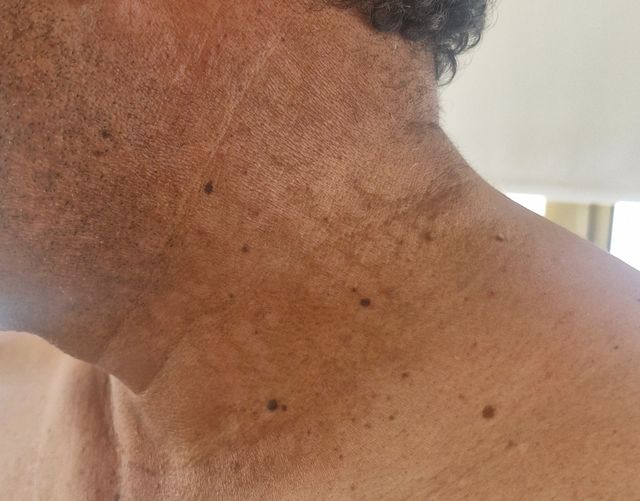 Acercar imagen: Dra Jannell Obregón - Dermatología Tu Piel
