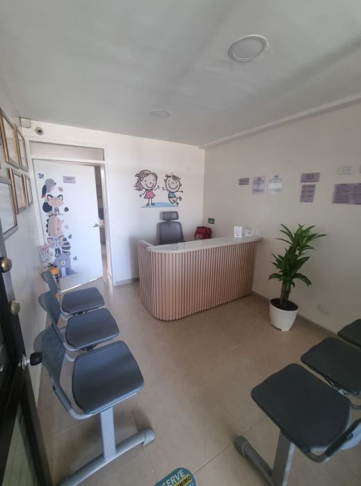 Acercar imagen: Dra Ximena Rojas - Pediatra