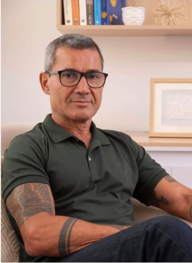 Ampliar imagem: Teleconsulta - Dr. Amaury de Assis Pinto