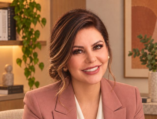 Ampliar imagem: Paula Orlandi | ATENDIMENTO SOMENTE ONLINE - Belo Horizonte