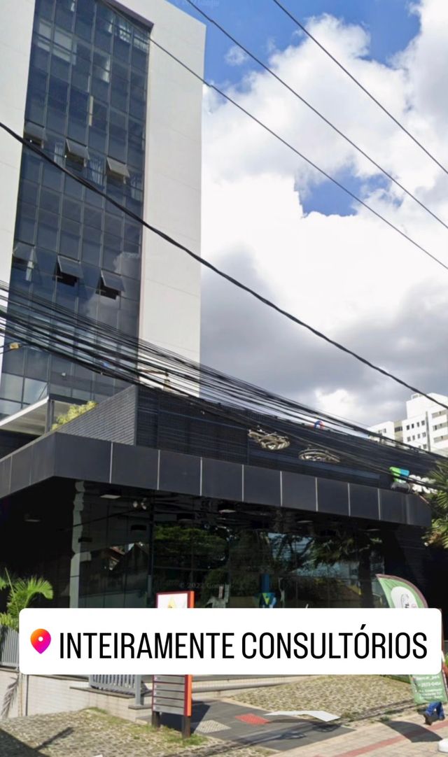 Ampliar imagem: Inteiramente Consultórios