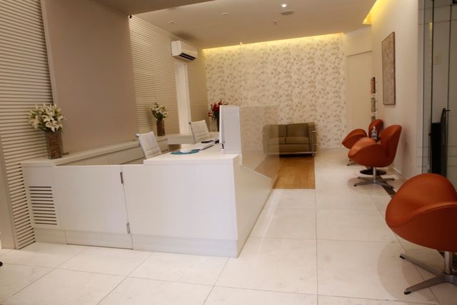 Ampliar imagem: Consultório Dr. Alex Meller