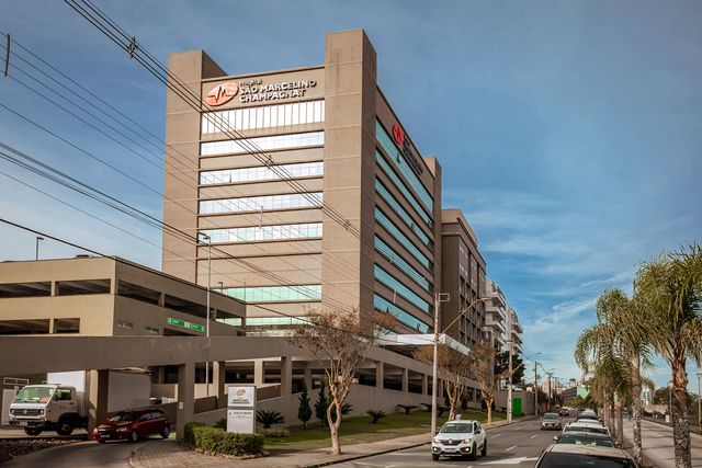 Ampliar imagem: Hospital Marcelino Champagnat