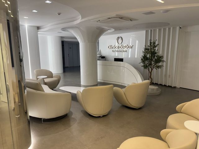 Ampliar imagem: Clínica de Dor - Dr. Lúcio Hott