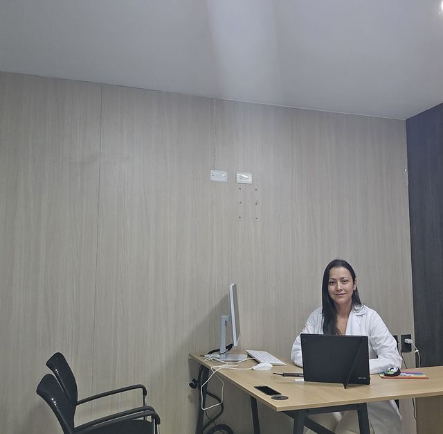 Acercar imagen: Consulta Medicina Interna