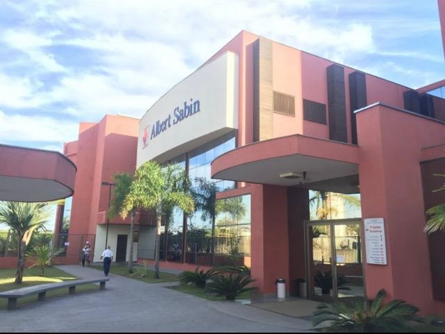 Ampliar imagem: Servico De Dermatologia