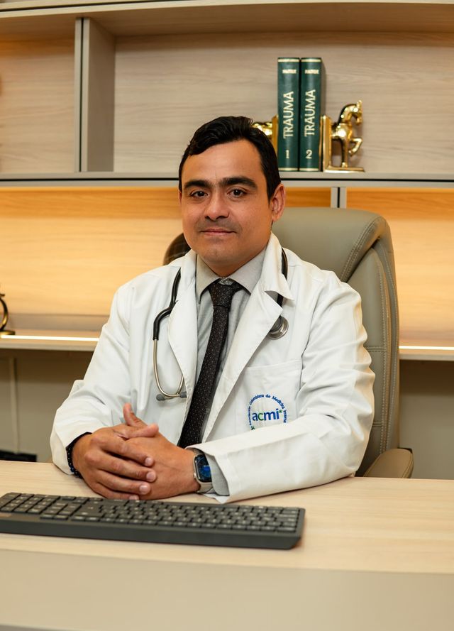 Acercar imagen: Consultorio Dr Armando Diaz Vergel