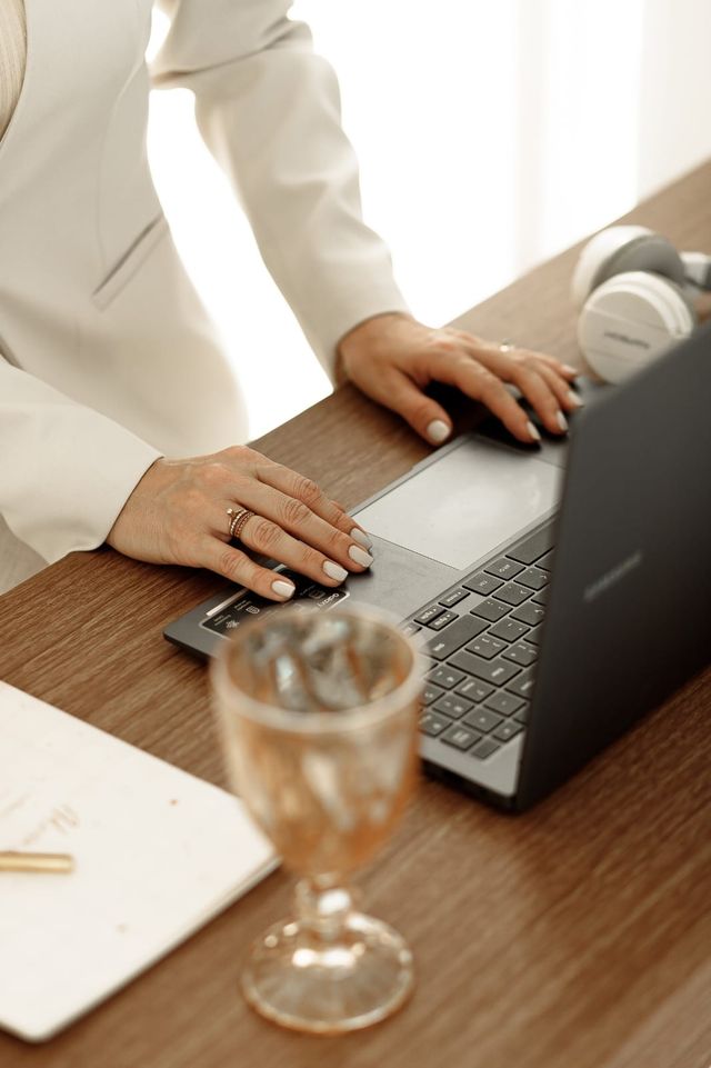 Ampliar imagem: Thelma Fono - Somente por teleconsulta adulto e infantil