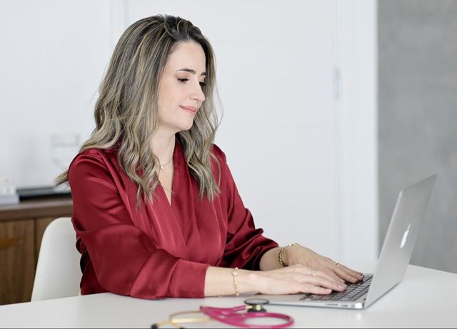 Ampliar imagem: Consulta online