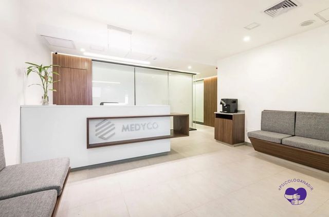 Acercar imagen: Consultorio La Molina