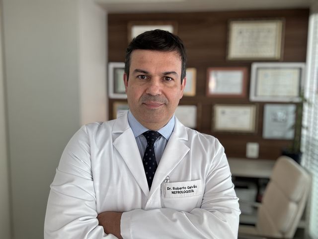 Ampliar imagem: Consultório Dr. Roberto Galvão