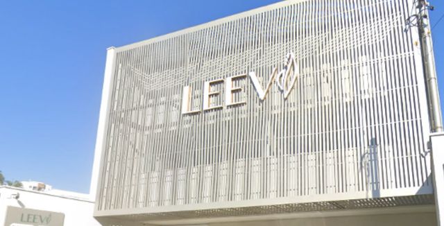 Ampliar imagem: LEEV