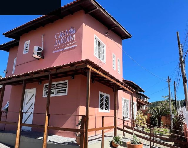 Ampliar imagem: Consultório particular