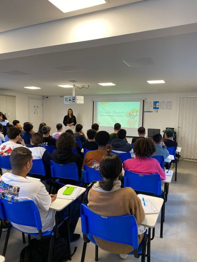 Ampliar imagem: Teleconsulta