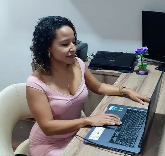 Ampliar imagem: AMANI- atendimento online