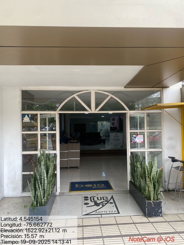 Acercar imagen: Dr. Oscar Calle Londoño