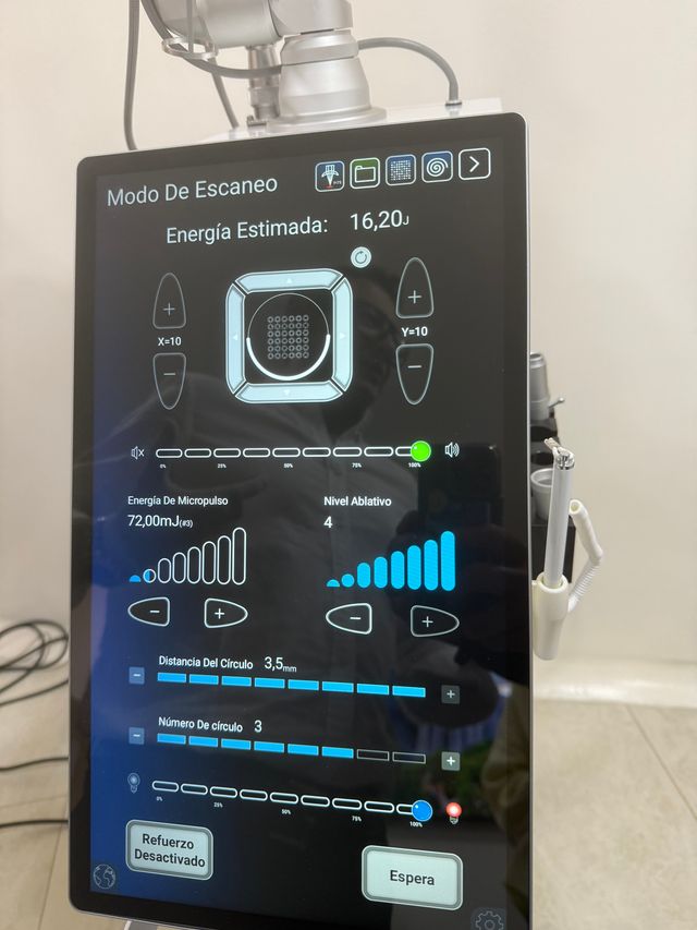 Acercar imagen: Dr. Mario Santiago Mesa Espinel