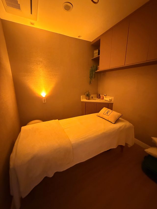 Ampliar imagem: Clinica Dra Alícia Natário Dermatologia e Bem Estar