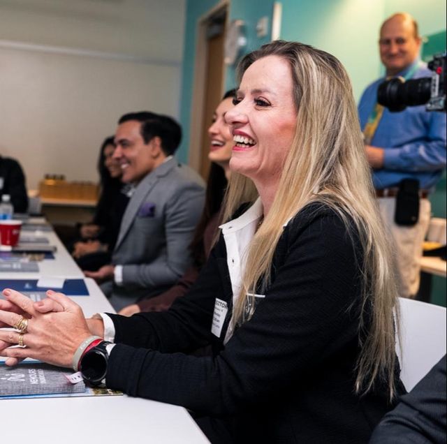 Ampliar imagem: Consultório Dra. Regina Cunha - Online