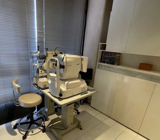 Ampliar imagem: CENTRO DE MICROCIRURGIA REFRATIVA & EXCIMER LASER DE MINAS GERAIS LTDA