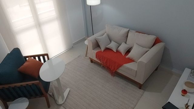 Ampliar imagem: Dra. Lais Kristyna Rocha de Oliveira