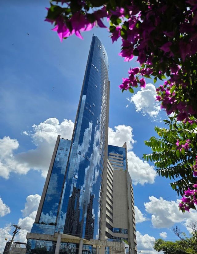 Ampliar imagem: Órion Business & Health Complex