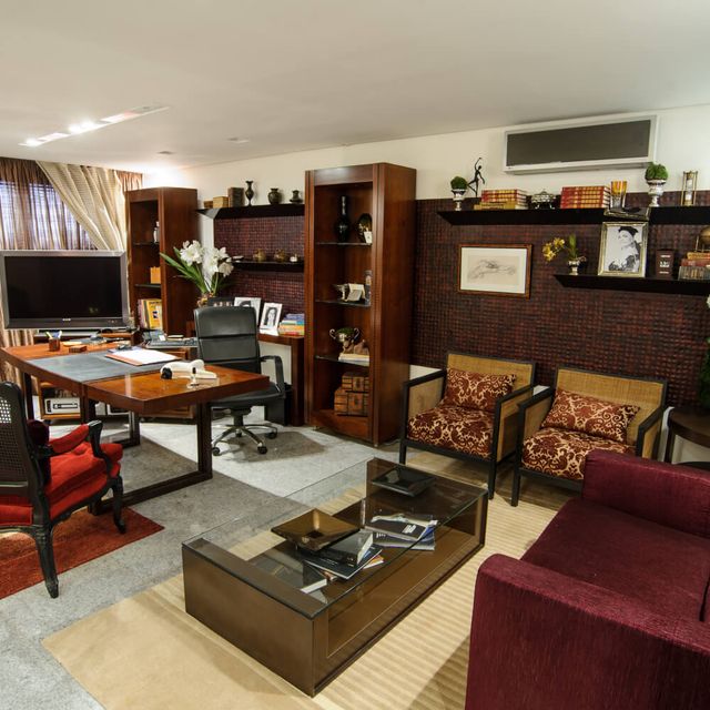 Ampliar imagem: Dra Jéssica Carpaneda | Psiquiatria por telemedicina