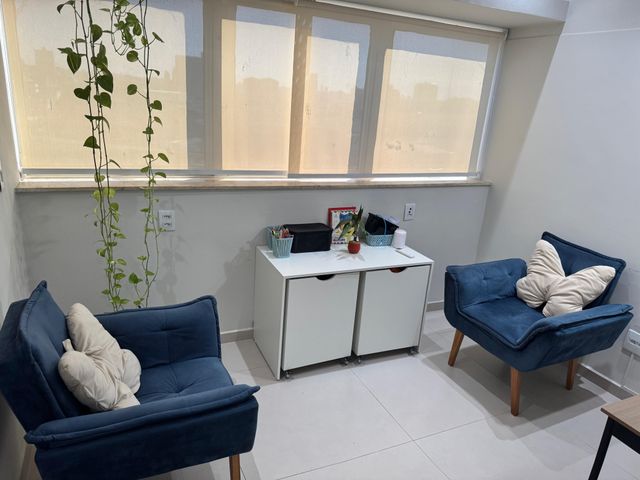 Ampliar imagem: Edifício Executivo