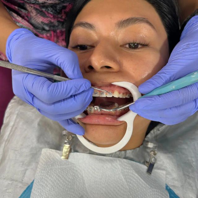 Acercar imagen: Clínica Dental Enamel