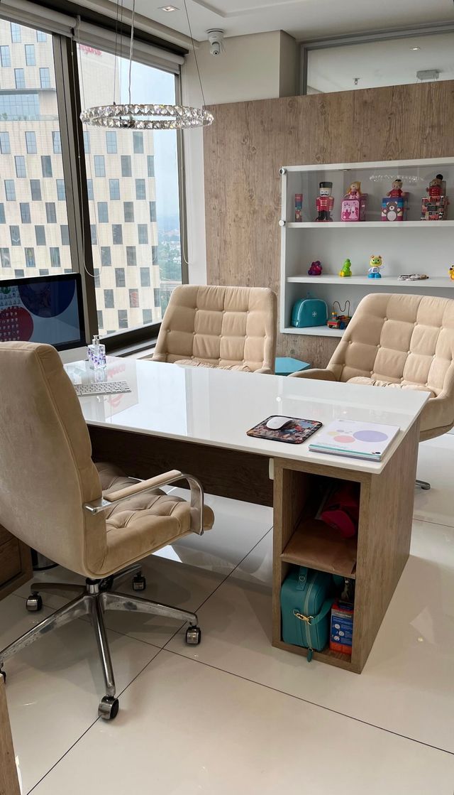 Ampliar imagem: Consultório Alphaville