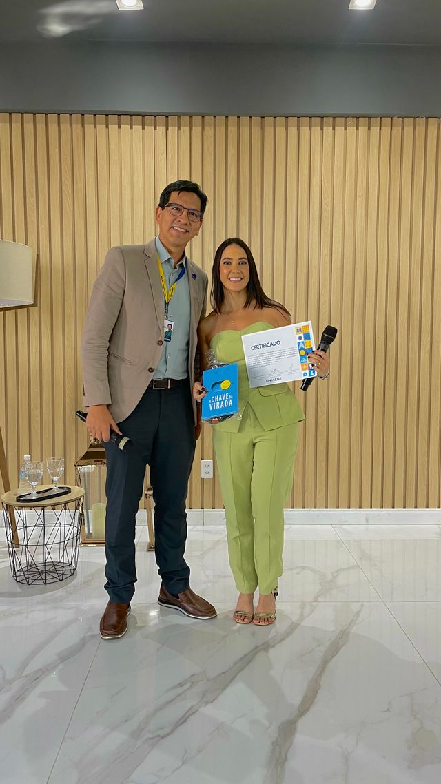 Ampliar imagem: Oral Plaza Odontologia Estética