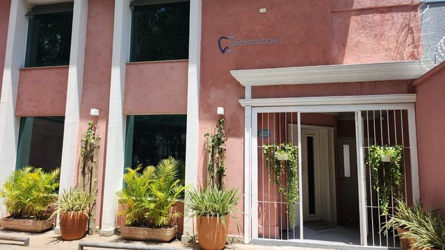 Ampliar imagem: Consultório Particular