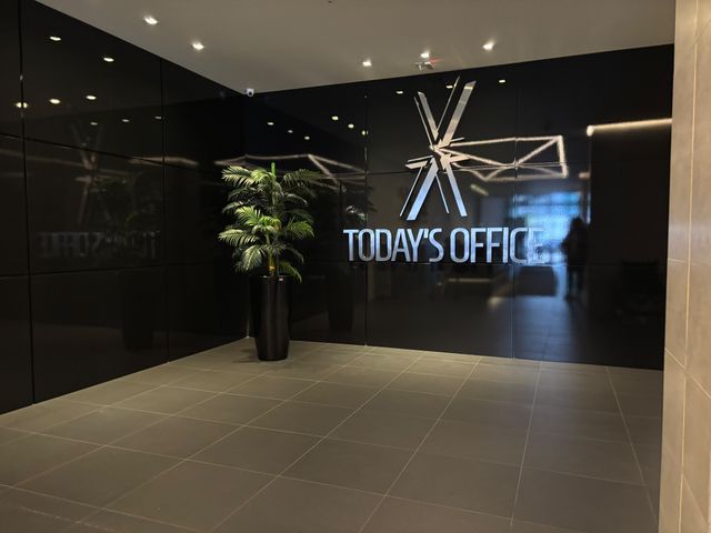 Ampliar imagem: Edifício Today´s Office