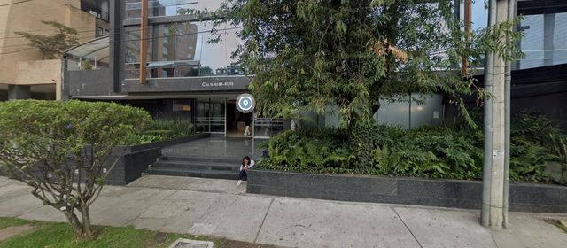 Acercar imagen: AdvanceDerma Clinica Dermatologica Avanzada IPS SAS