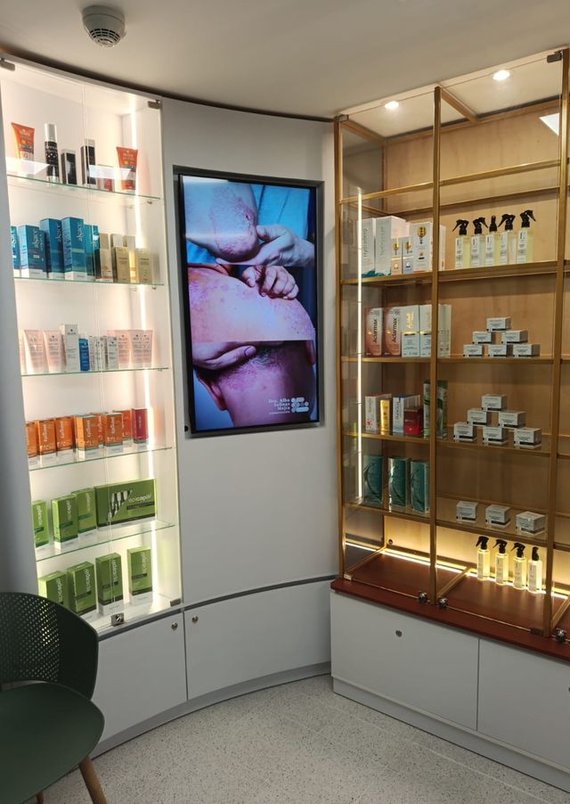 Acercar imagen: Consultorio Privado de Dermatología