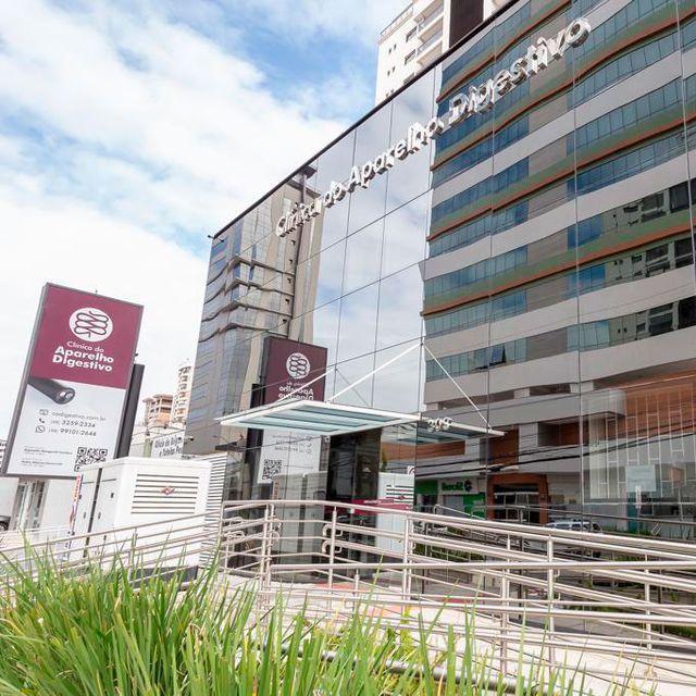 Ampliar imagem: Clínica do Aparelho Digestivo