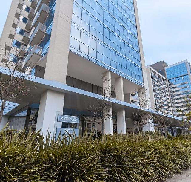 Ampliar imagem: Dra Nicole D T Carvalho