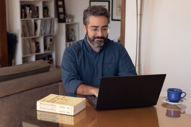 Ampliar imagem: Filipe Paiva - Psiquiatria Online