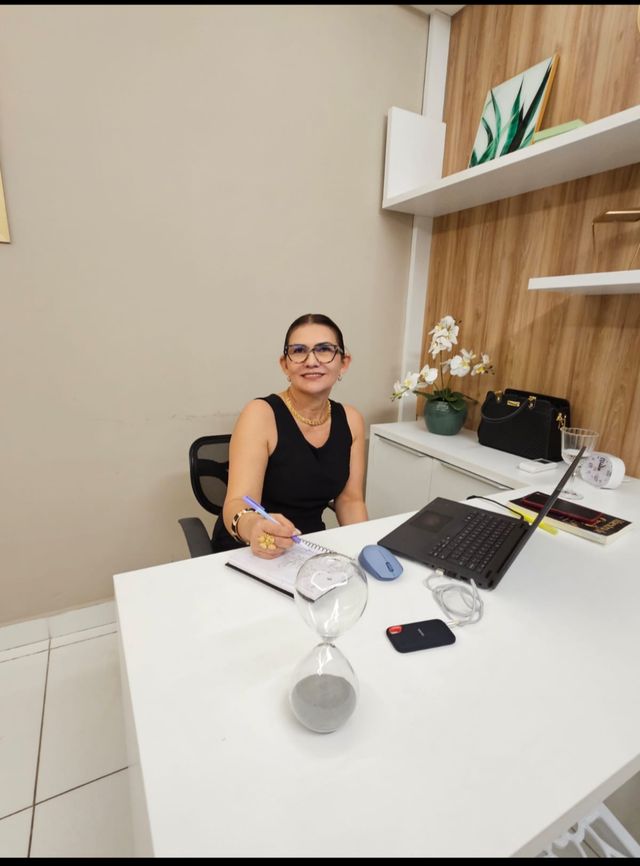 Ampliar imagem: Atendimento online