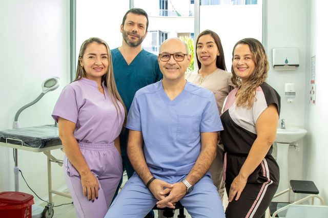 Acercar imagen: Consulta Privada - Dr. Mauricio Montoya. Podólogo